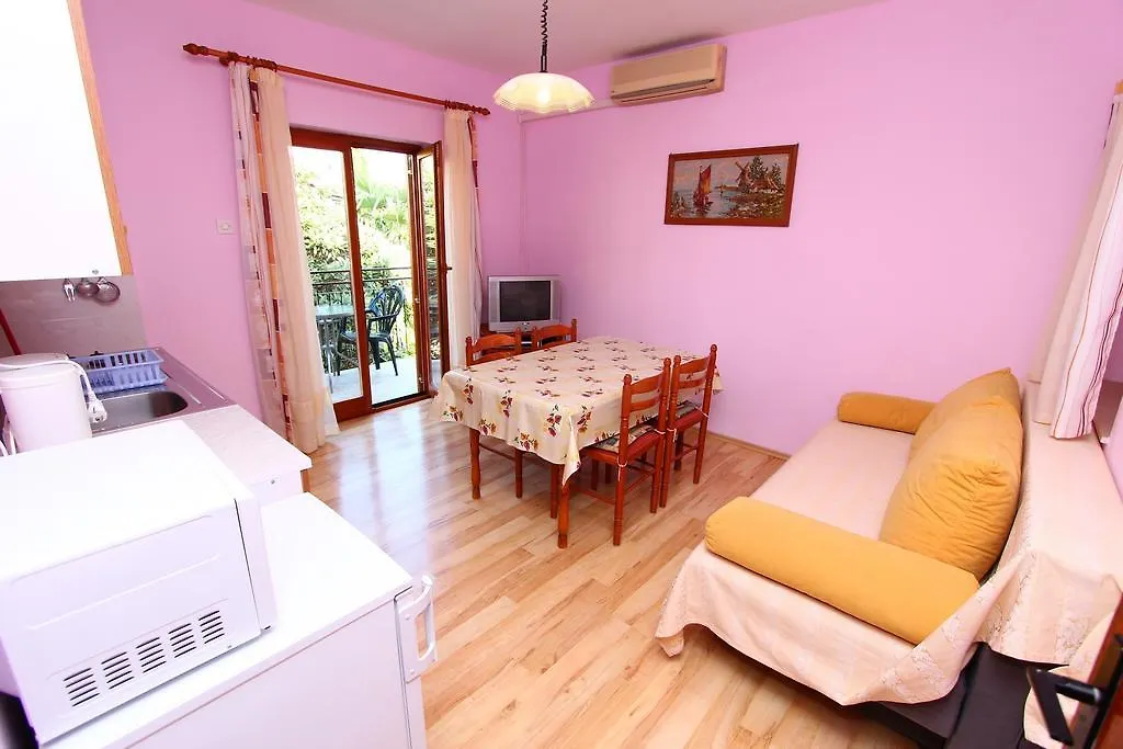 Apartments Antolovic Rovigno Croazia